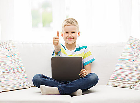 家,休闲,新,科技,概念,微笑,小男孩,平板电脑,电脑,在家,展示,竖大拇指