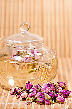 粉红玫瑰,茶,玻璃茶壶