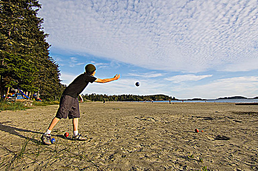 少男,海滩,温哥华岛,不列颠哥伦比亚省,加拿大