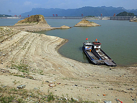 三峡水库