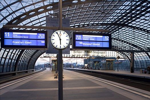 法兰克福火车站,钟表,信息,光滑面,篷子