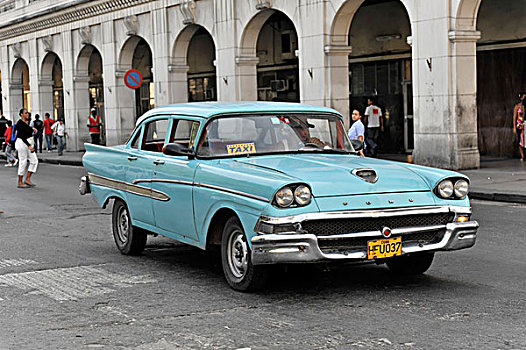出租车,旧式,福特汽车,汽车,50多岁,中心,哈瓦那,古巴,大安的列斯群岛,加勒比海,中美洲,北美