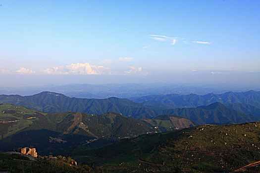 浙江东阳东白山