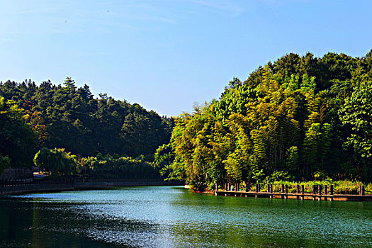 重庆南山湖泊