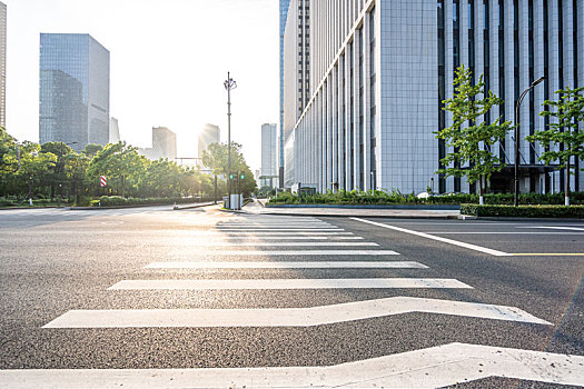 高速公路,城市天际线