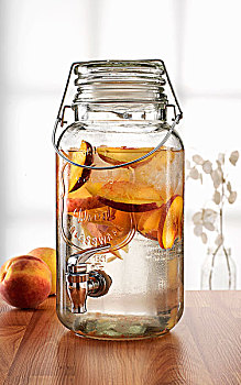 玻璃杯,罐,水龙头,新鲜,桃,饮料