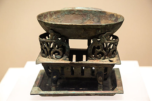 西汉青铜染炉