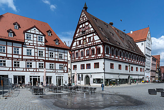 右边,面包,跳舞,房子,建造,今日,城市,管理,建筑,屋顶,一对,鹳,巴伐利亚,德国,欧洲