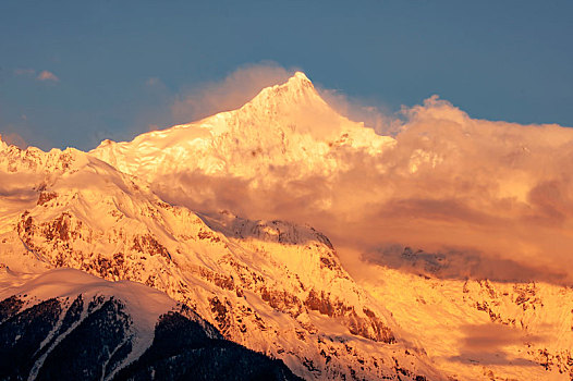 梅里雪山