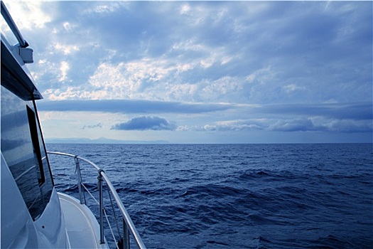 船,航行,多云,风暴,白天,蓝色,海洋