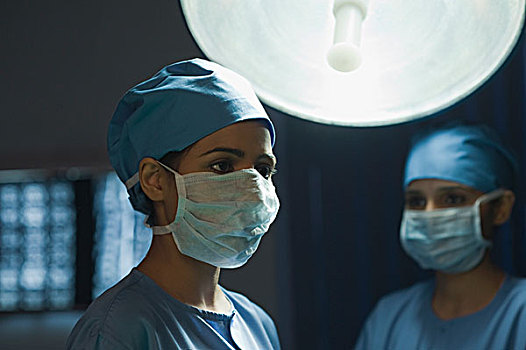 两个,女性,医生,手术室,印度