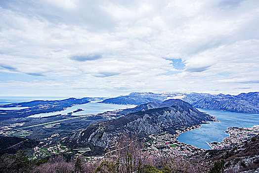 黑山-科托尔峡湾