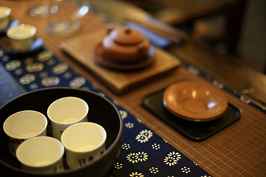 茶具,茶壶,铁壶,茶文化,茶碗,古韵,茶道,特写,茶桌