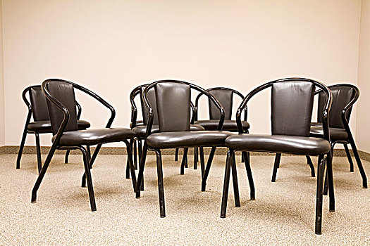 空椅子,会议室