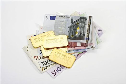 金条,欧元,钞票