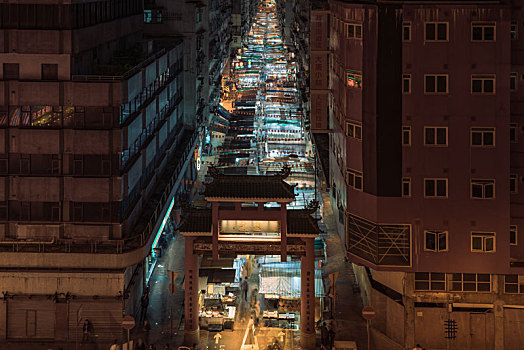 中国香港庙街夜晚景观