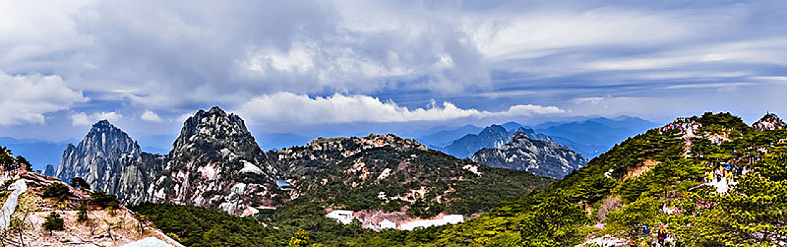 安徽省黄山市黄山风景区莲花峰自然景观