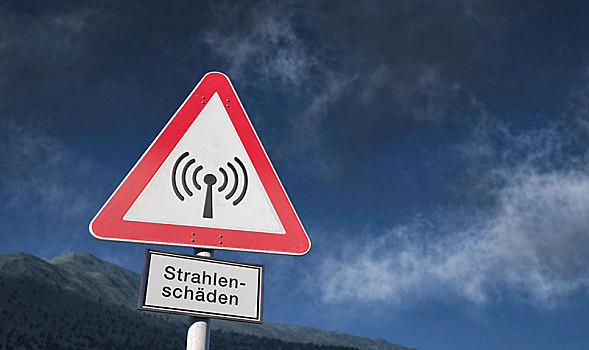 警告标识,蓝天,云,警告,辐射,损坏,德国,欧洲