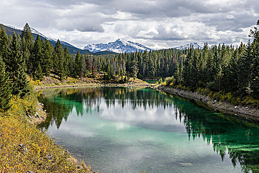 山谷,五个,湖,艾伯塔省,国家公园,落基山脉,青绿色,表面,水