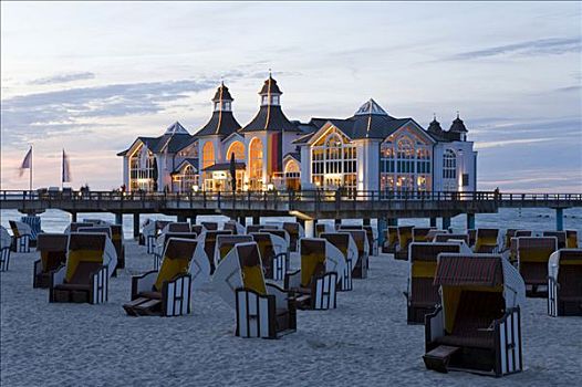沙滩椅,码头,黄昏,塞林,吕根岛,梅克伦堡前波莫瑞州,德国