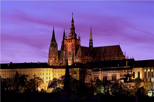 布拉格城堡,晚间