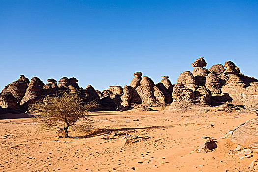 岩石构造,利比亚沙漠,旱谷,阿卡库斯,山峦,利比亚,北非,非洲