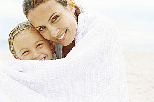 母女,包着,毛巾,海滩,头像