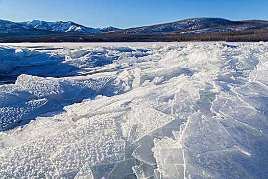 破损,冰,堆积,岸边,寒冬,麦克唐纳湖,冰川国家公园,蒙大拿,美国
