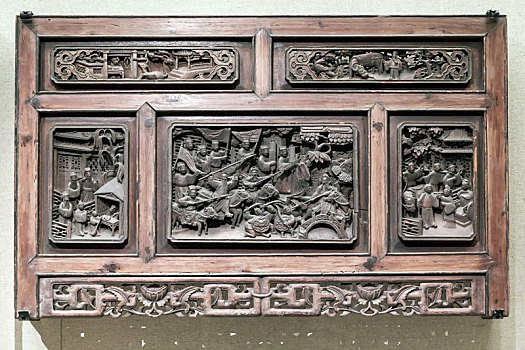 中国安徽博物院馆藏民国木雕人物窗栏板