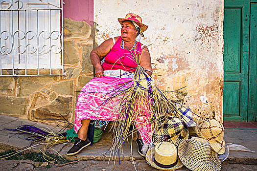 女人,编织,草帽,特立尼达,古巴