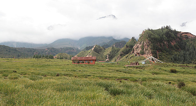 甘肃肃南马蹄寺风景区