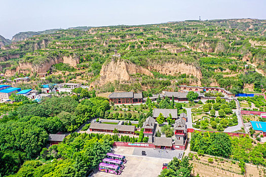 航拍河南巩义石窟寺（巩县石窟）
