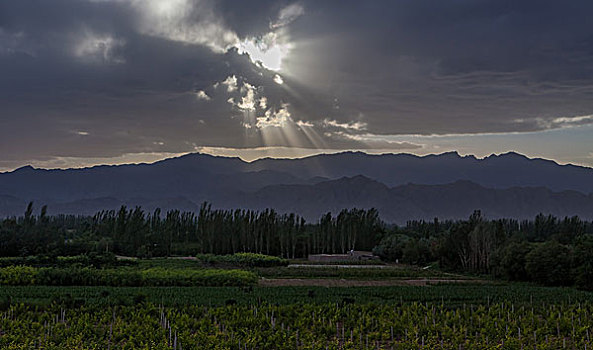 宁夏银川贺兰山风光