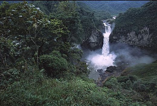 亚马逊河,厄瓜多尔