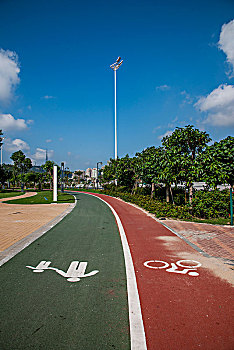 珠海野狸岛海韵情侣路上的人行道与自行车道