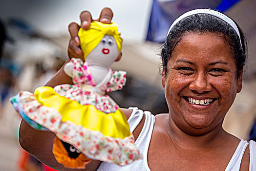 街头摊贩,缝纫,娃娃,哈瓦那,古巴,加勒比,中美洲