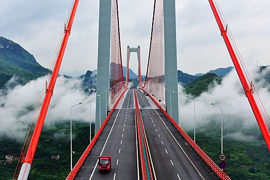 世界第一座千米级山区钢桁梁悬索桥,沪昆高速,坝陵河大桥