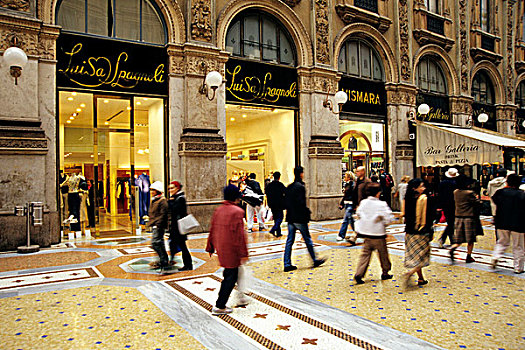 行人,奢华,购物,拱廊,橱窗,购物中心,奢侈,商店,米兰,伦巴底,意大利,欧洲