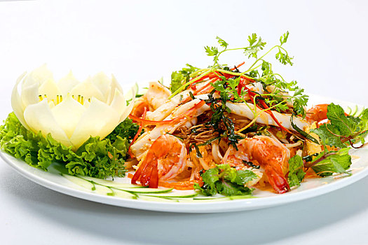 海鲜沙拉,虾,鱿鱼,莴苣,薄荷叶,药草,白色背景,盘子