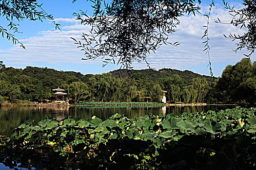 避暑山庄内湖区