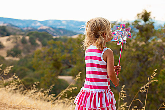女孩,吹,纸风车,山,州立公园,加利福尼亚,美国