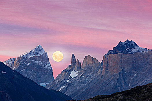 满,月亮,上方,山峦,托雷德裴恩国家公园,巴塔哥尼亚,区域,智利,南美