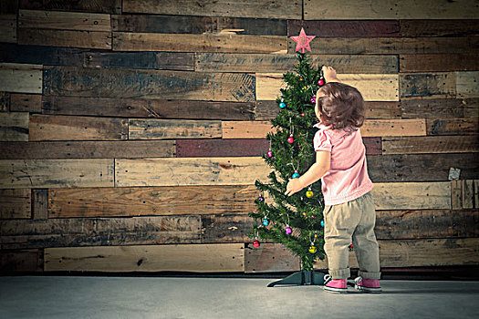 小女孩,装饰,圣诞树