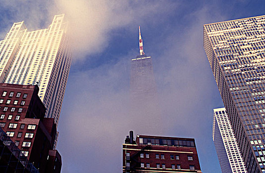 约翰-汉考克大厦,雾气,芝加哥,伊利诺斯