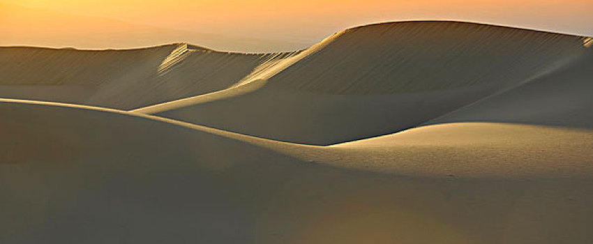 马斯奎特沙丘,早晨,亮光,日出,大礼帽,死亡谷国家公园,莫哈维沙漠,加利福尼亚,美国