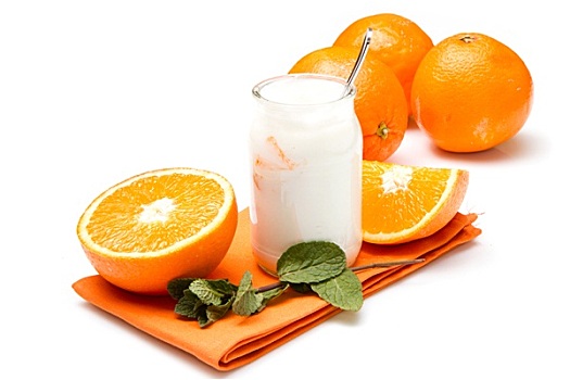 酸奶,橙子