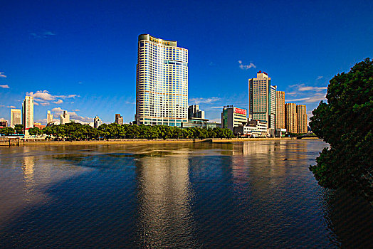 三江口,大楼,外景,江面,城市,高楼