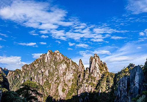 江西上饶三清山南清园群山