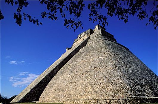 墨西哥,尤卡坦半岛,乌斯马尔,金字塔