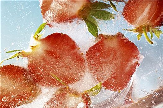 冰冻,草莓,一半,冰块